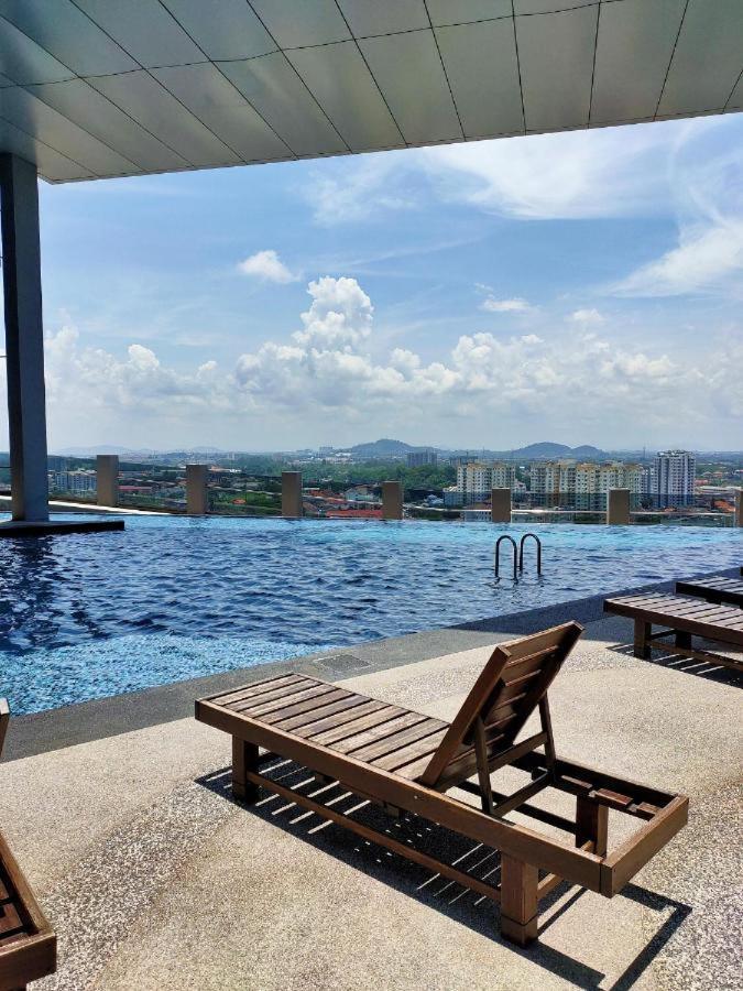 Homestay Imperio Residences